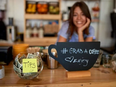 Dricksglas på ett café