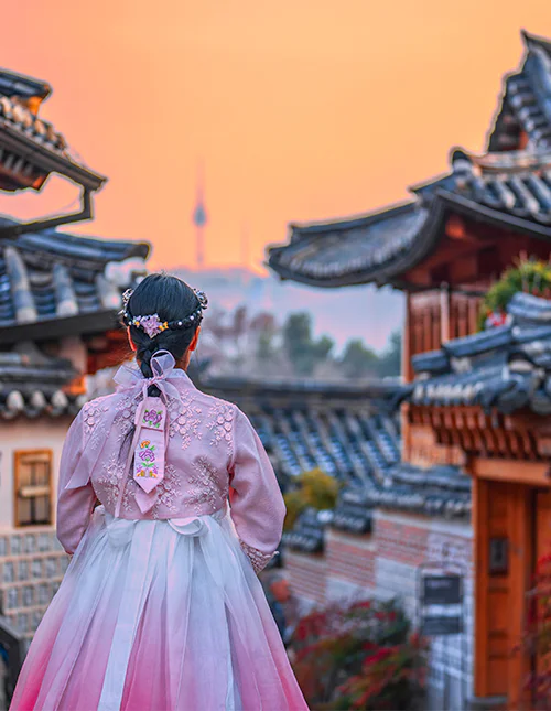 Den traditionella stadsdelen Bukchon Hanok Village i Seoul, Sydkorea