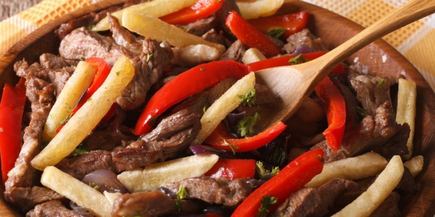 Lomo saltado