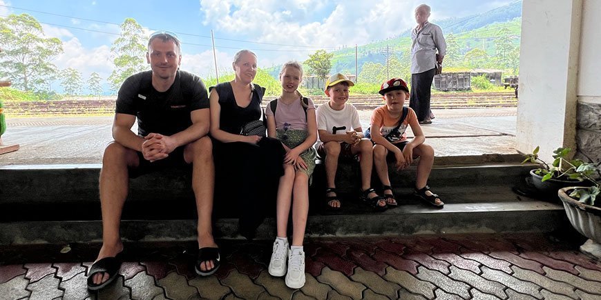 Dino och Miras familj på Sri Lanka