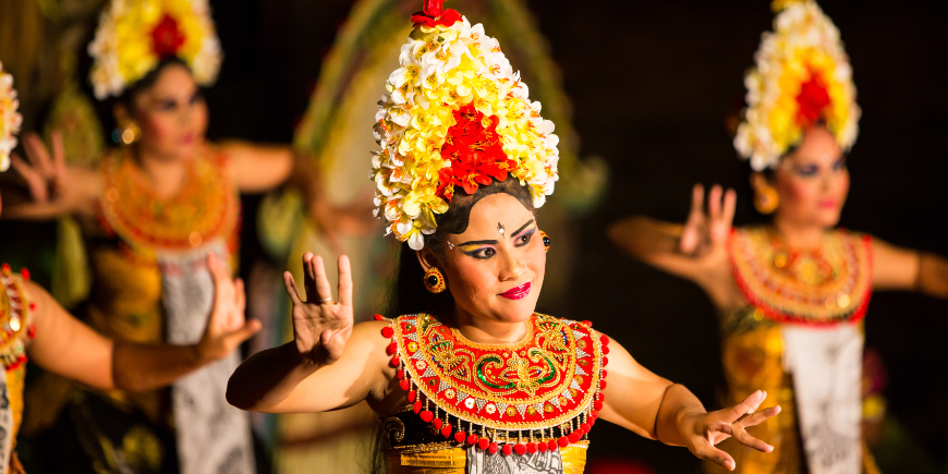 Traditionell legong-dans i Ubud, Bali