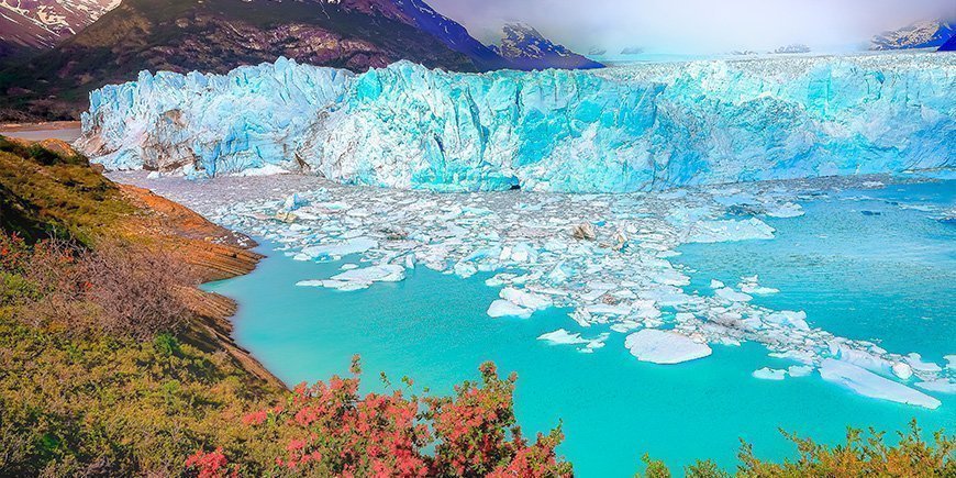 Glaciären Perito Moreno i vårlandskap.