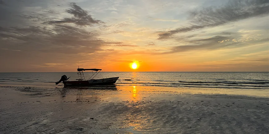 Solnedgång på Isla Holbox i Mexiko