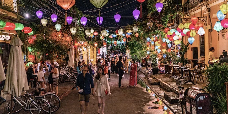 Kvällsstämning i charmiga Hoi An