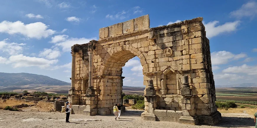 Triumfbåge i ruinstaden Volubilis