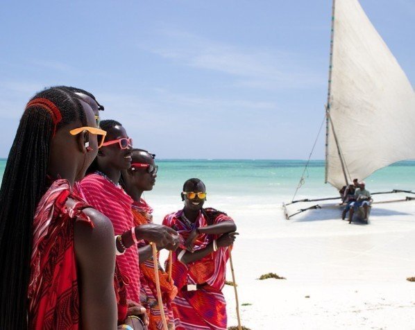 Massajer på stranden på Zanzibar